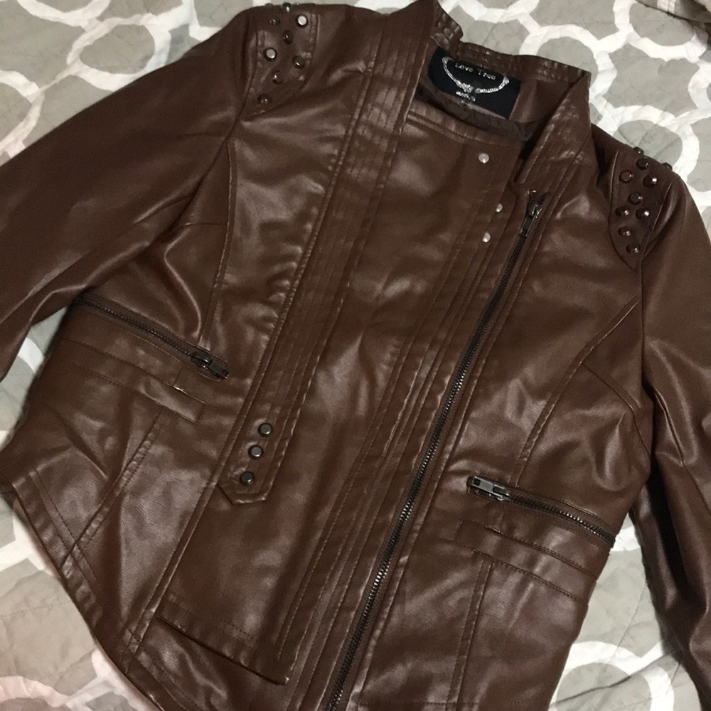 LEATHER JACKET🤩